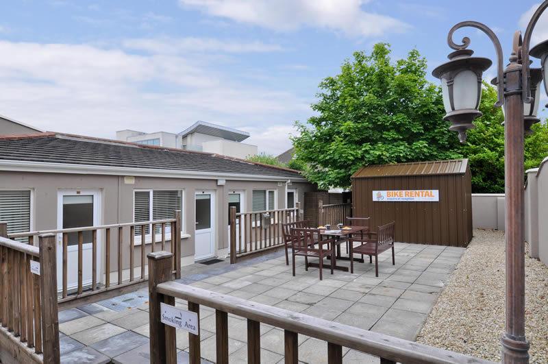 Amber Lodge Budget Accommodation กัลเวย์ ภายนอก รูปภาพ